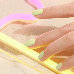 MANUCURIST GREEN FLASH LED GEL LAK PISTACHIO 15ml