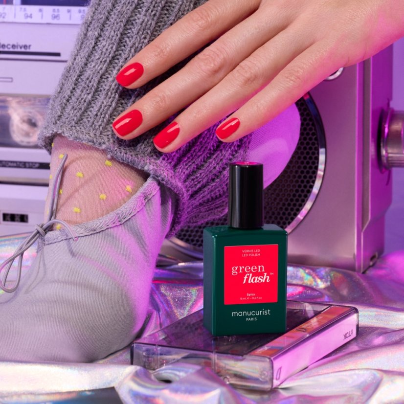 MANUCURIST GREEN FLASH LED LAKIER ŻELOWY SPICY 15ml