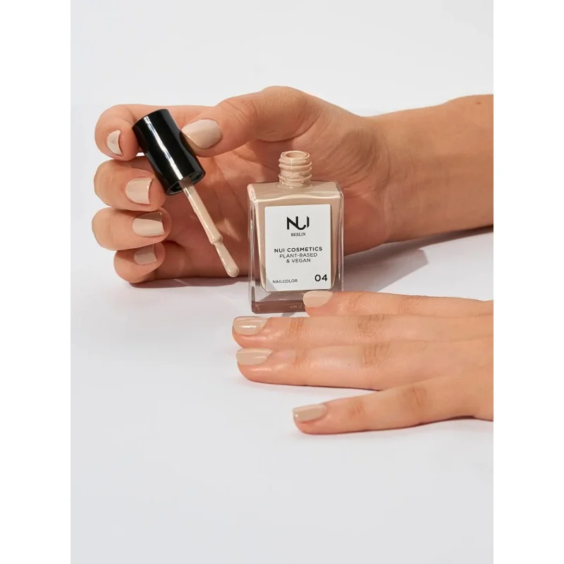 NUI COSMETICS PŘÍRODNÍ LAK NA NEHTY 04 SAND 14 ML