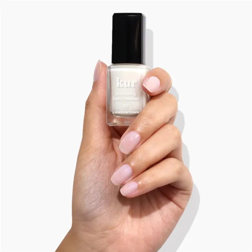 LONDONTOWN Kur Illuminating Nail Concealer Rozjasňovač nechtov Original 12 ml