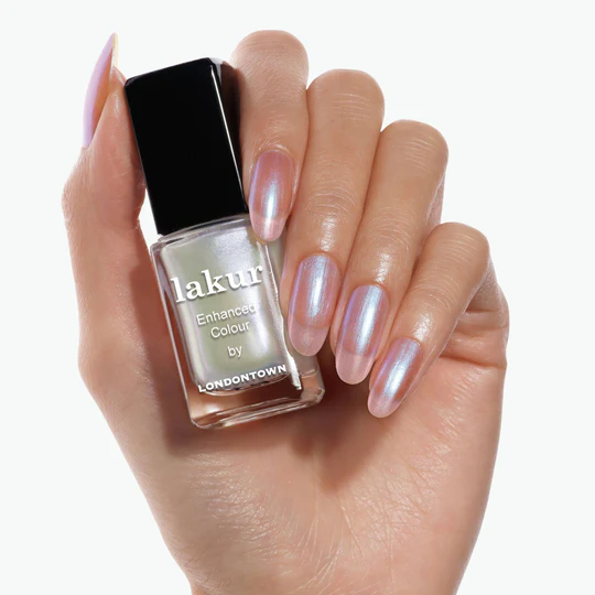 LONDONTOWN Lakur Starry Chrome Glaze Topper lak na nehty chladný modrý chrom 12 ml