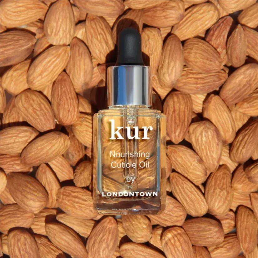 LONDONTOWN Kur Nourishing Cuticle Oil – Odżywczy olejek do skórek przy paznokciach 12 ml