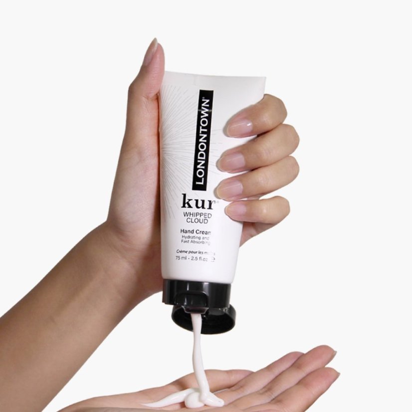 LONDONTOWN Kur Whipped Cloud Našlehaný krém na ruce hydratační   75 ml