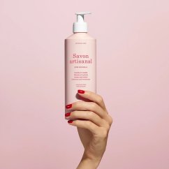 MANUCURIST MYCÍ GEL NA RUCE A TĚLO S VŮNÍ RŮŽE 500 ml