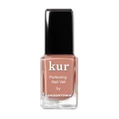 LONDONTOWN Kur Nail Veil No.5 zpevňující tónovaná péče na nehty Tlumená dýně 12 ml