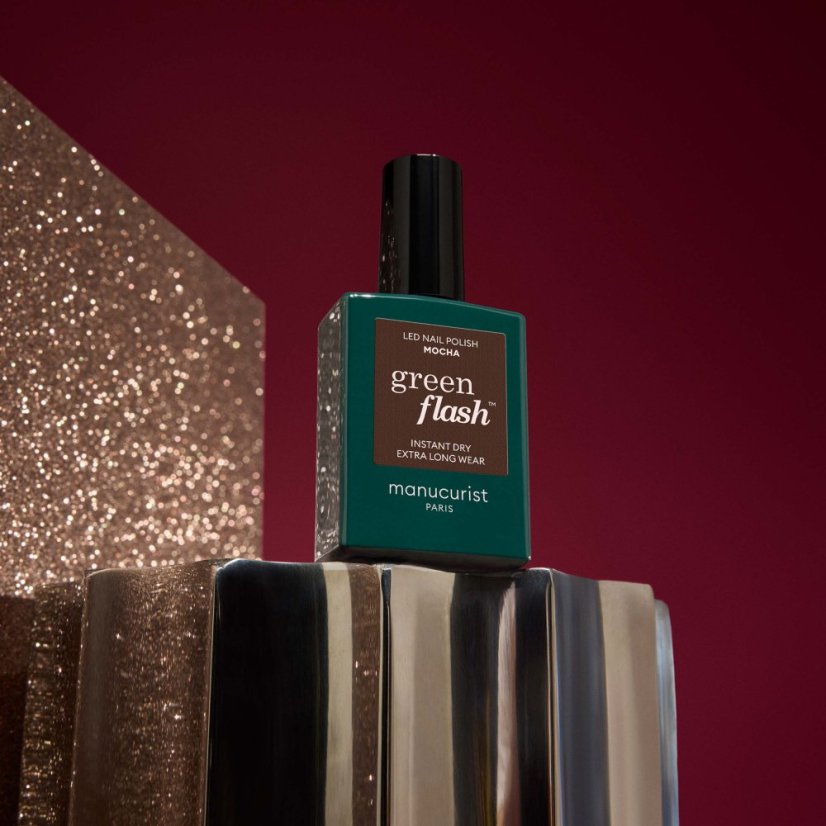 MANUCURIST GREEN FLASH LED LAKIER ŻELOWY MOCHA 15 ml