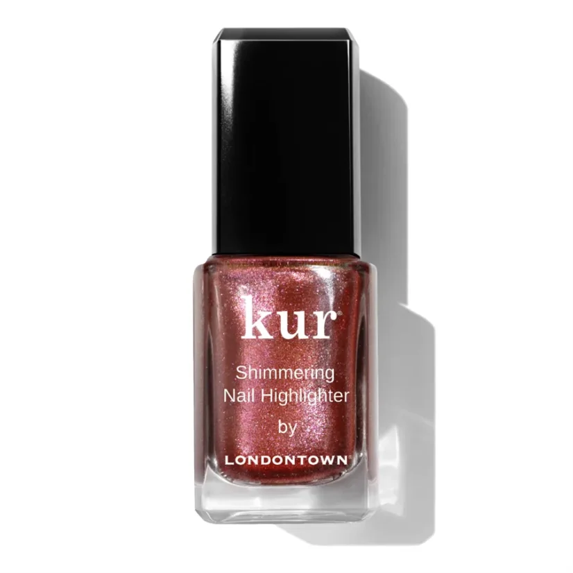 LONDONTOWN Kur Shimmering Nail Highlighter Molten lak na nehty rozjasňující měděný s třpytkami 12 ml