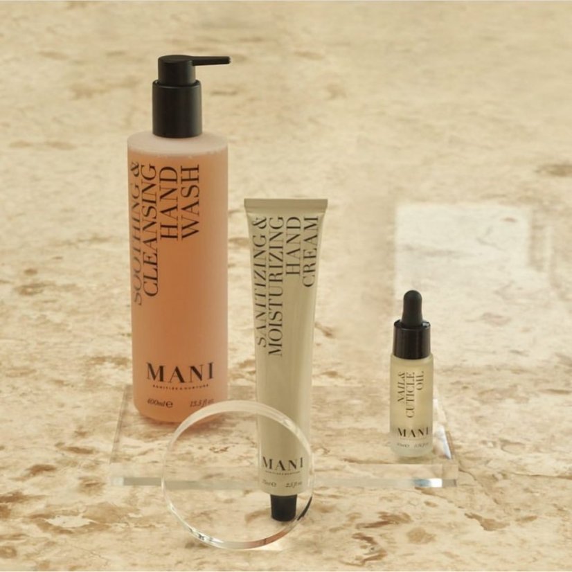 MANI Upokojujúce antibakteriálne mydlo na ruky 400 ml