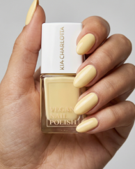 KIA CHARLOTTA LAK NA NEHTY PALE BANANA  5 ML