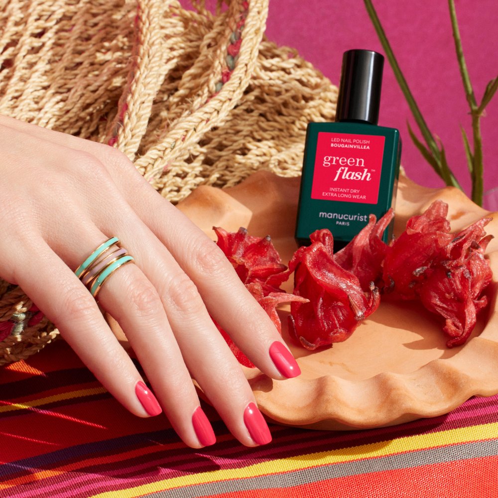 Detail odstínu Manucurist Green Flash Bougainvillea
