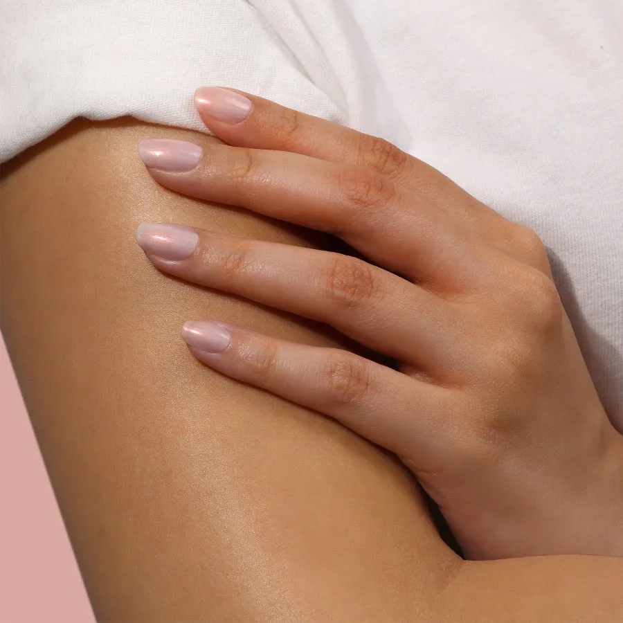 Illuminating Nail Concealer Bubble na nechtoch
